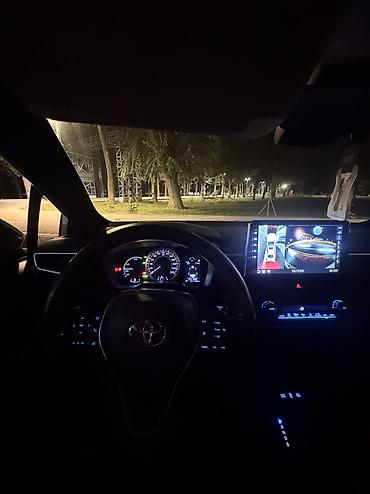 Унаа сатуу: Toyota Corolla: 2021 г., 1.8 л, Вариатор, Гибрид, Седан — 6