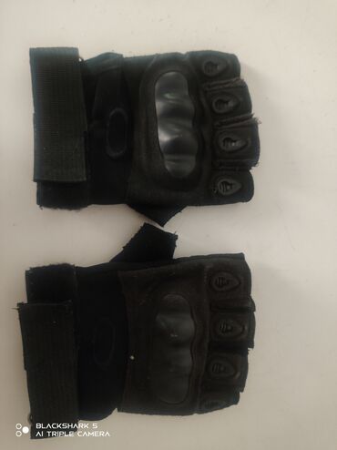 əlcek: 1 ay işlətmişəm moto və velosiped üçündür qoruyucu əlcək içi dəri üstü