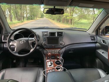 Toyota: Toyota Highlander: 2010 г., 3.5 л, Автомат, Газ, Кроссовер