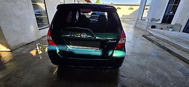 Honda: Honda Jazz: 2003 г., 1.5 л, Механика, Бензин, Хэтчбэк — 4