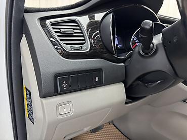 Kia: Kia Carnival: 2019 г., 2.2 л, Автомат, Дизель, Минивэн — 13