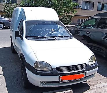 опел виваро: Продаю Фургон Opel Combo (каблук),в хорошем состоянии белый цвет. 2003 — 2