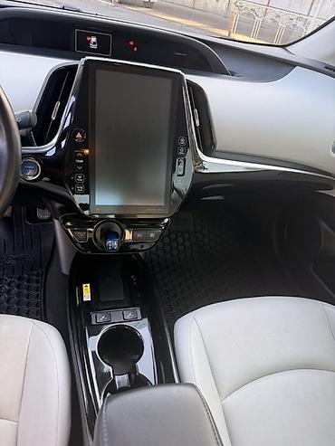 Toyota: Toyota Prius: 2020 г., Вариатор, Гибрид, Хэтчбэк — 11