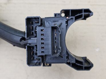 Другие детали рулевой части: Подрулевой переключатель дворников Volkswagen Passat B5, Golf 4, Bora — 10