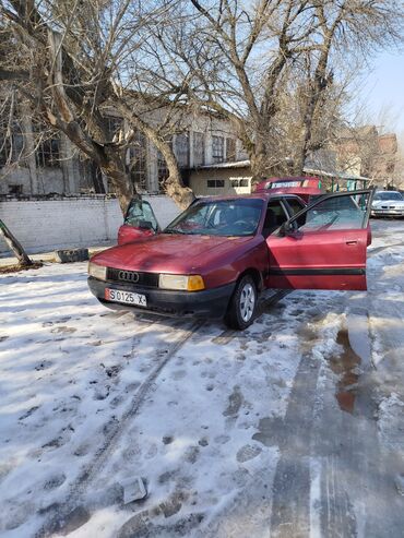 Audi: Audi 80: 1987 г., 1.8 л, Механика, Бензин, Седан