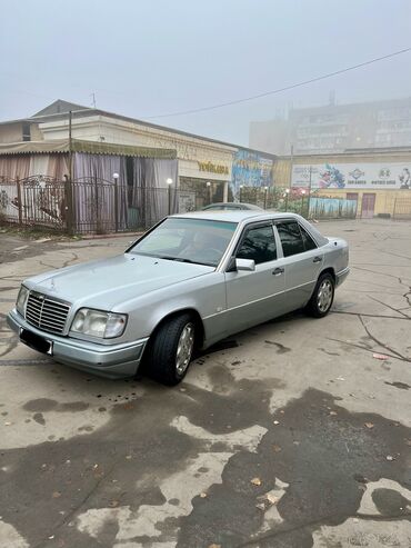 Mercedes-Benz: Mercedes-Benz W124: 1994 г., 3.2 л, Автомат, Бензин, Седан