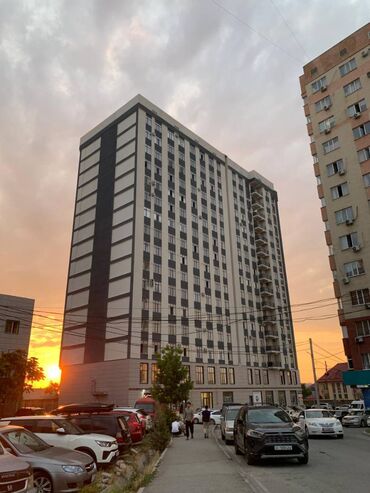 2 комнатная каартира: Продается 2 ком.кв. Район: Нижний Джал СК Алтын Курулуш ЖК Хан