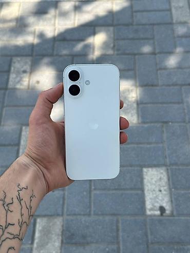 iphone 17 qiyməti: IPhone 17, 256 GB, Ağ, Face ID — 1