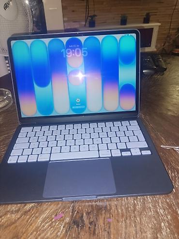 laptop sto: Na prodaju MacBook Neonov sa garancijom — 5