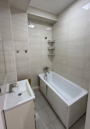 квартира за 10 тысяч в месяц: 1 бөлмө, 46 кв. м, Элитка, 4 кабат, Евроремонт
