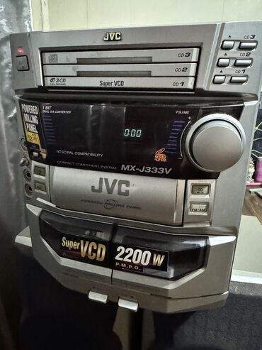 Musiqi mərkəzləri: JVC 2200 W 
tam iwlek vezyetdedir idealdi AUX da var 
QIYMET SONDUR!!!