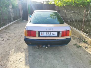 Audi: Audi 80: 1989 г., 1.8 л, Механика, Бензин, Седан