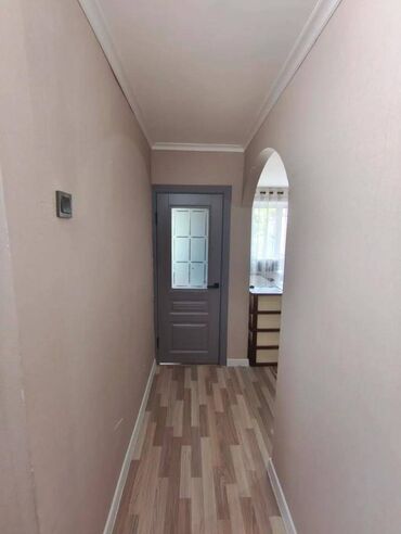 квартира за 30000 долларов: 1 комната, 30 м², Хрущевка, 3 этаж