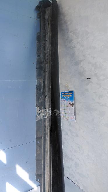 avens: Наружные накладки порогов Toyota, 2004 г., Б/у, Оригинал — 1