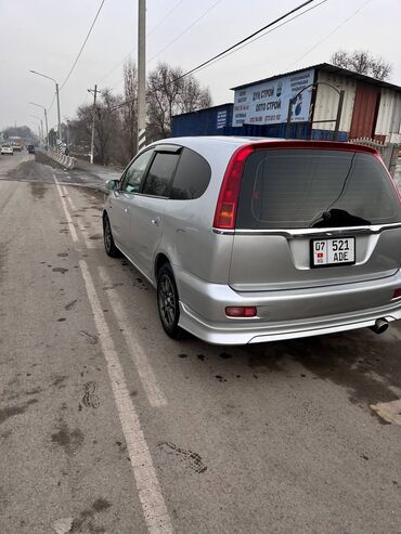 Honda: Honda Stream: 2001 г., 2 л, Автомат, Бензин, Минивэн at lalafo.kg — 4 Honda: Honda Stream: 2001 г., 2 л, Автомат, Бензин, Минивэн — 4