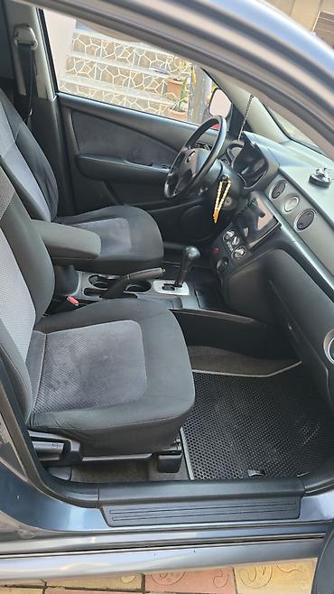 mitsubishi chariot: Mitsubishi markalı sedan/hbek (salon şəkilləri) – avtomatik — 4