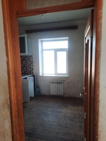 Həyət evləri və villaların satışı: Maştağa qəs. 3 otaqlı, 110 kv. m, Kredit yoxdur, Orta təmir — 10