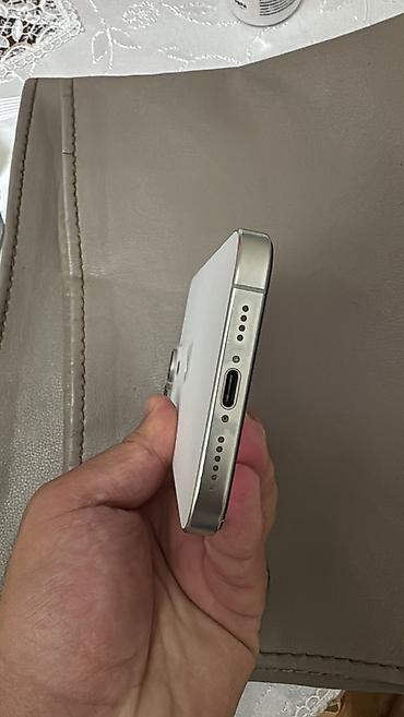 16 pro max 256: IPhone 16 Pro Max, 256 GB, White Titanium — 3