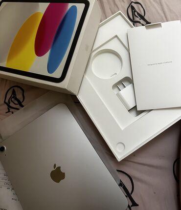 стилус на айпад: Планшет, Apple, эс тутум 256 ГБ, 10" - 11", Wi-Fi, Колдонулган, Классикалык түсү - Күмүш