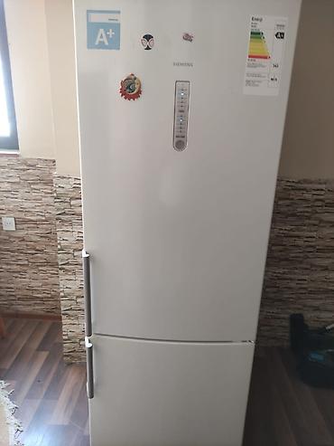 maqnitafon satisi: İşlənmiş 2 qapılı Siemens Soyuducu Satılır, rəng - Ağ, Təkərli — 1