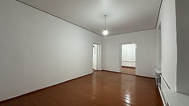 flat in bishkek: 80 м², 3 комнаты, Без животных — 4