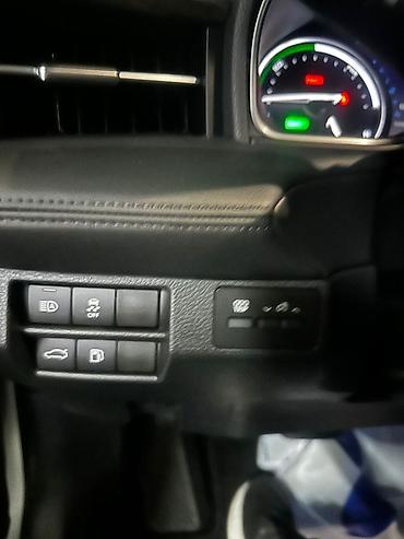toyota sienna hybrid: Toyota Avalon: 2019 г., 2.5 л, Автомат, Гибрид, Седан — 9