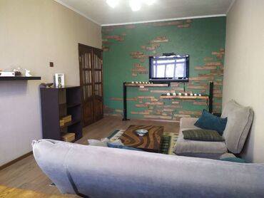 квартира 10мкр: 3 комнаты, 64 м², 105 серия, 3 этаж