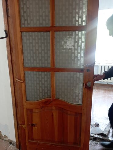 реставрация окрашенных межкомнатных дверей: Дверь с окнами, Распашная, Б/у, 1 * Самовывоз, Платная доставка
