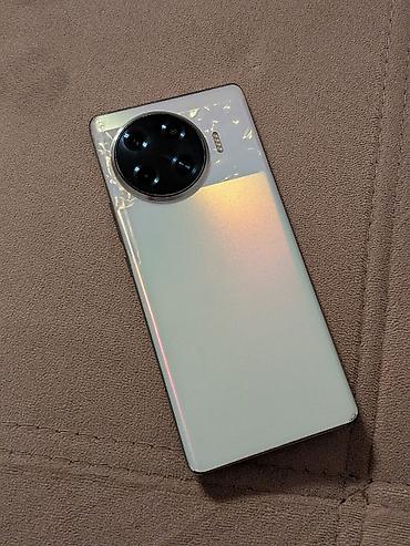 Tecno Spark 20 Pro, 256 GB, rəng - Ağ