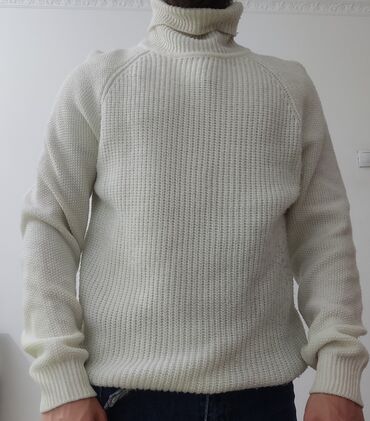 мужской свитер: Свитер белый крупная вязка