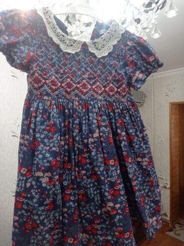Unvandan goturme.Nargile dairesi

Qiymeti--8manat.
070-357-12-87