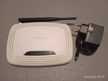 Модемы и сетевое оборудование: 1) Клавиатуры: простая - 100 с, мультимедиа - 300 с, usb клава - 500 — 3