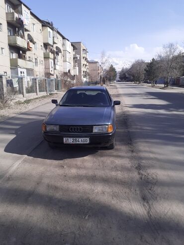 80 б4: Audi 80: 1990 г., 1.8 л, Механика, Бензин, Седан