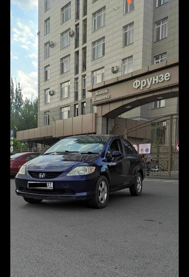 Honda: Honda Fit Aria: 2003 г., 1.5 л, Вариатор, Бензин, Седан