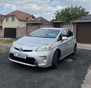авто рассрочка бишкек фото: Toyota Prius: 2015 г., 1.8 л, Вариатор, Гибрид, Хэтчбэк