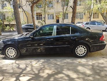 mercedes e220 cdi: Mercedes-Benz E 220: 2.2 l | 2002 il Sedan — 4