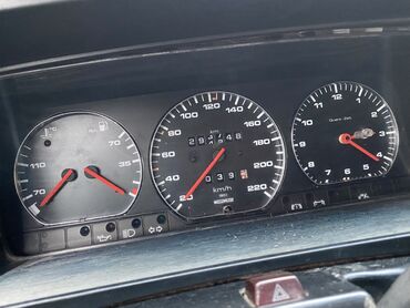 Volkswagen: Volkswagen Passat: 1989 г., 1.8 л, Механика, Бензин, Седан — 6