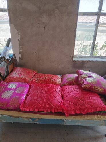 Yataq otağı dəstləri: İkinəfərlik çarpayı, İşlənmiş — 9