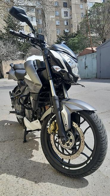 Motosikletlər: Bajaj pulsar ns 200 2019 il buraxılş 2020 il alış. 994 km yürüş. Qaraj — 21