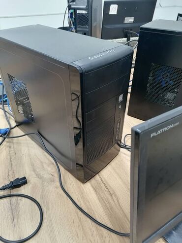 монитор на пк: Компьютер, ядер - 2, ОЗУ 4 ГБ, Для работы, учебы, Б/у, Intel Core i3, Встроенная видеокарта, SSD