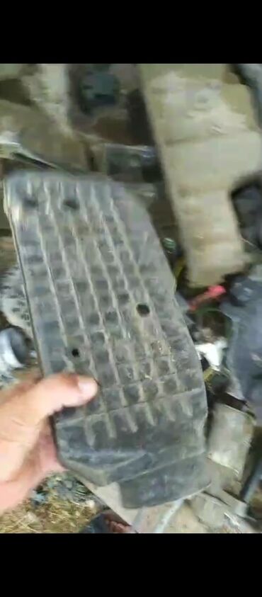 Digər avtomobil ehtiyat hissələri: Ford mondeo 1998 zapçast hissələri, mühərrik komponentləri, sürət -da lalafo.az — 7 Digər avtomobil ehtiyat hissələri: Ford mondeo 1998 zapçast hissələri, mühərrik komponentləri, sürət — 7