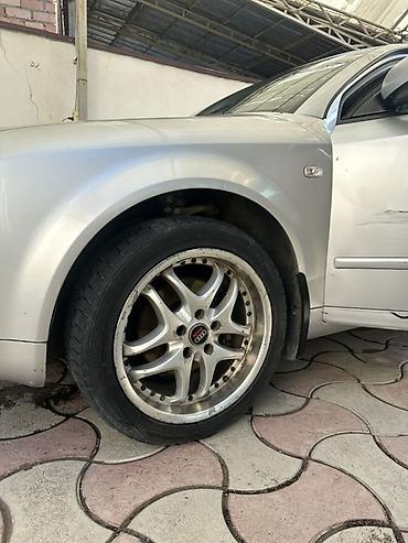 машина старый: Audi A4: 2003 г., 2 л, Механика, Бензин, Седан — 5
