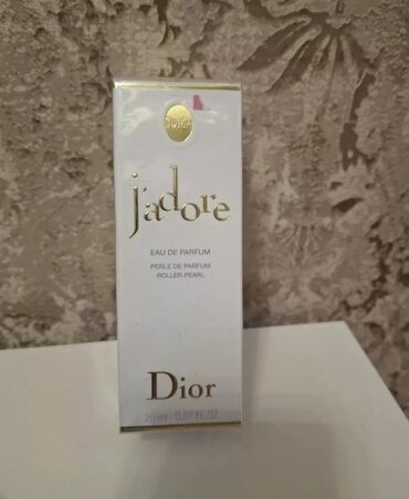 Ətriyyat: Jadore etiri 20 ml.Originaldir