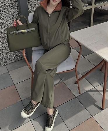 nike tech flecce: Женский комплект в стиле casual: куртка на молнии + прямые брюки, цвет — 1