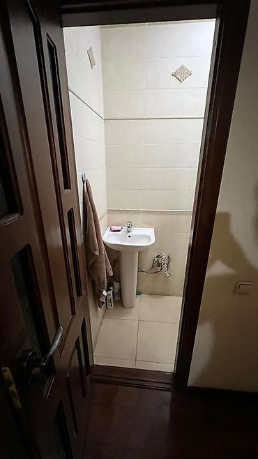 Продажа квартир: 3 комнаты, 72 м², Сталинка, 2 этаж — 2