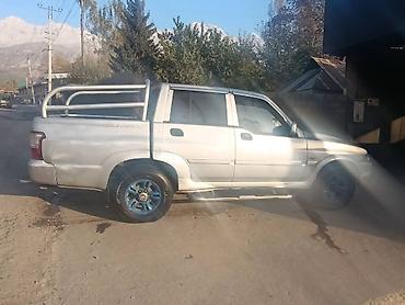 хундай аванте 1: Ssangyong Musso: 2005 г., 2.9 л, Автомат, Дизель, Пикап — 5