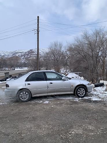 Honda: Honda Civic: 1992 г., Седан — 25