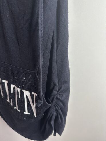 Dəstlər, kostyumlar: Qadın geyim dəsti -geyimlerin her biri 5 manatdl cox yaxsl — 18