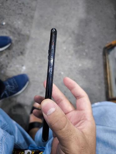 nokia 8000: IPhone 11 Pro Max, Б/у, 256 ГБ, Зарядное устройство, Защитное стекло, Чехол, 74 % — 5
