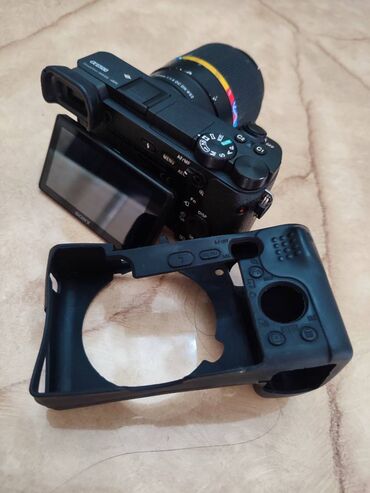 фотоаппарат sony: Satılır Sony a6500 Sigma 30mm f1.4 ideal vəziyyətdədir heç bir